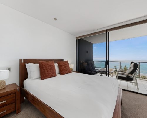 burleigh-3-bedroom-pet-friendly-apartment (12)
