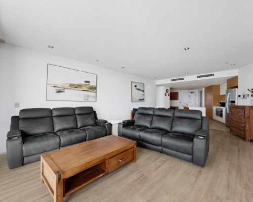 burleigh-3-bedroom-pet-friendly-apartment (5)